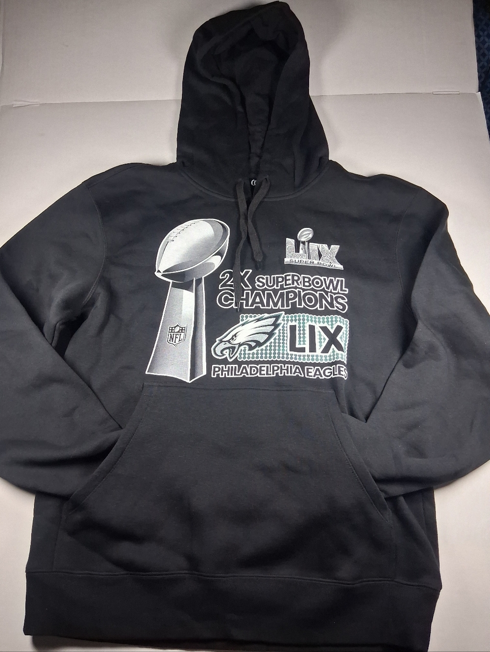 Philadelphia Eagles 2X Superbowl Champions Hoodie Size Large